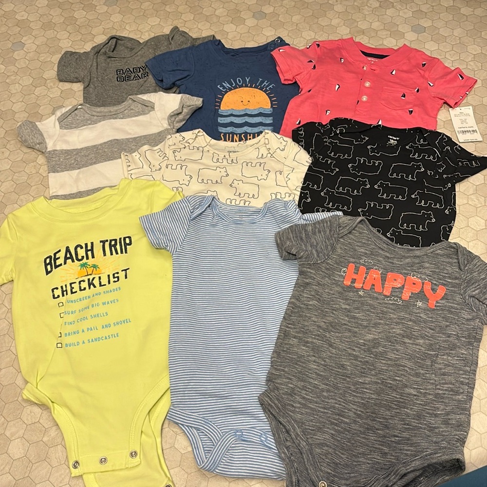 Lot of 9 short sleeve onesies size 18 months